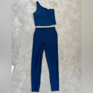 Abercrombie YPB Workout Set